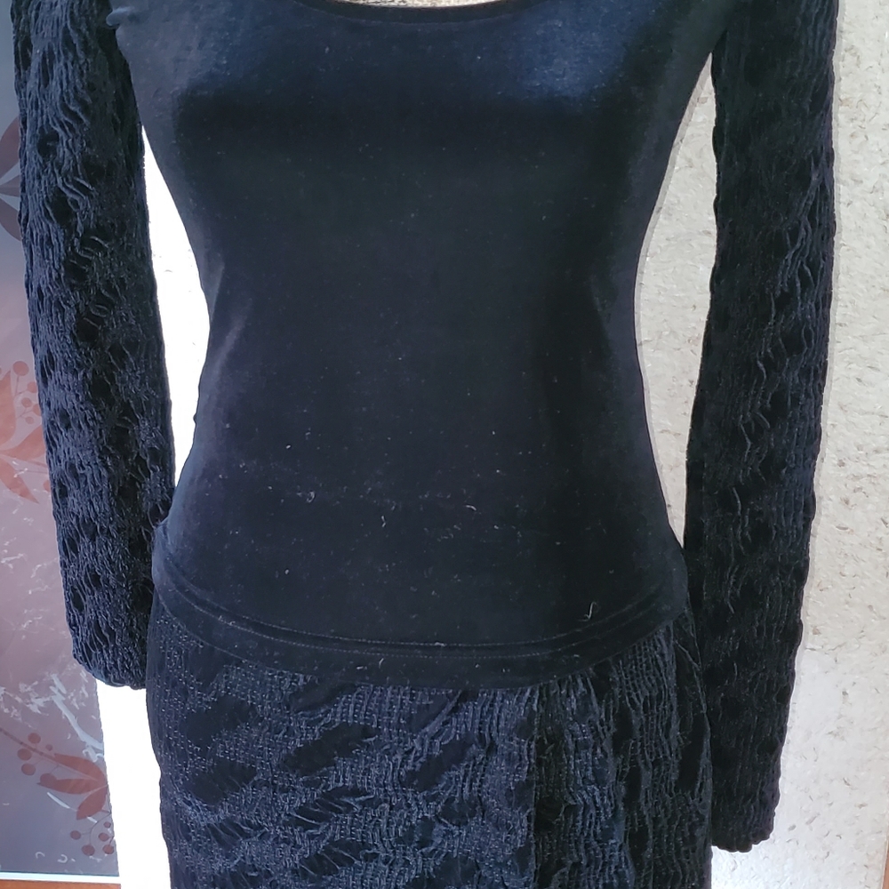 Cache one of a kind 3 pieces outfit.  You can wear separately or together. - Picture 3 of 11